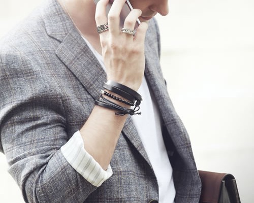 Samsung Galaxy Alpha ile akıllı telefonda bambaşka bir tasarım