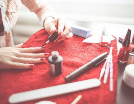 2017 Yaz Oje Renkleri ve Makyaj Modası