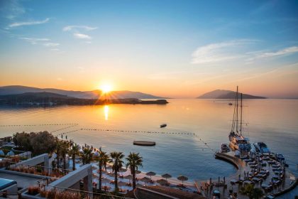 Bayramda Eğlencenin Tadını Çıkarmak İçin Cruise Turları, Lüks Oteller ve En Trend Tatil Rotaları