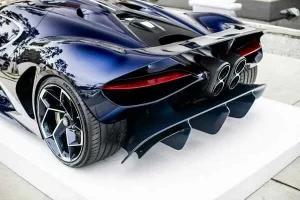 Bugatti’nin Monterey Car Week’teki Destrier ve Tourbillon sunumu
