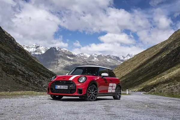 MINI 1965 Victory Edition, 1965 Monte Carlo Rallisi zaferine ithaf
